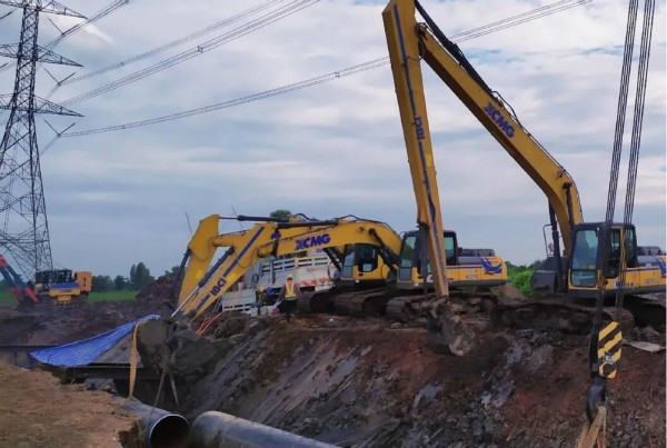 不止旋挖鉆機(jī)，從國內(nèi)一路“火”到了國外.jpg