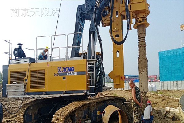 徐工旋挖鉆機(jī)的五個安全設(shè)施，您知道嗎？.jpg