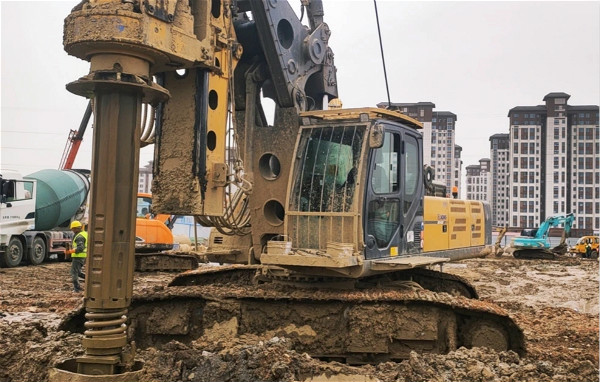 新客戶何以如此信任徐工旋挖鉆機(jī)？.jpg